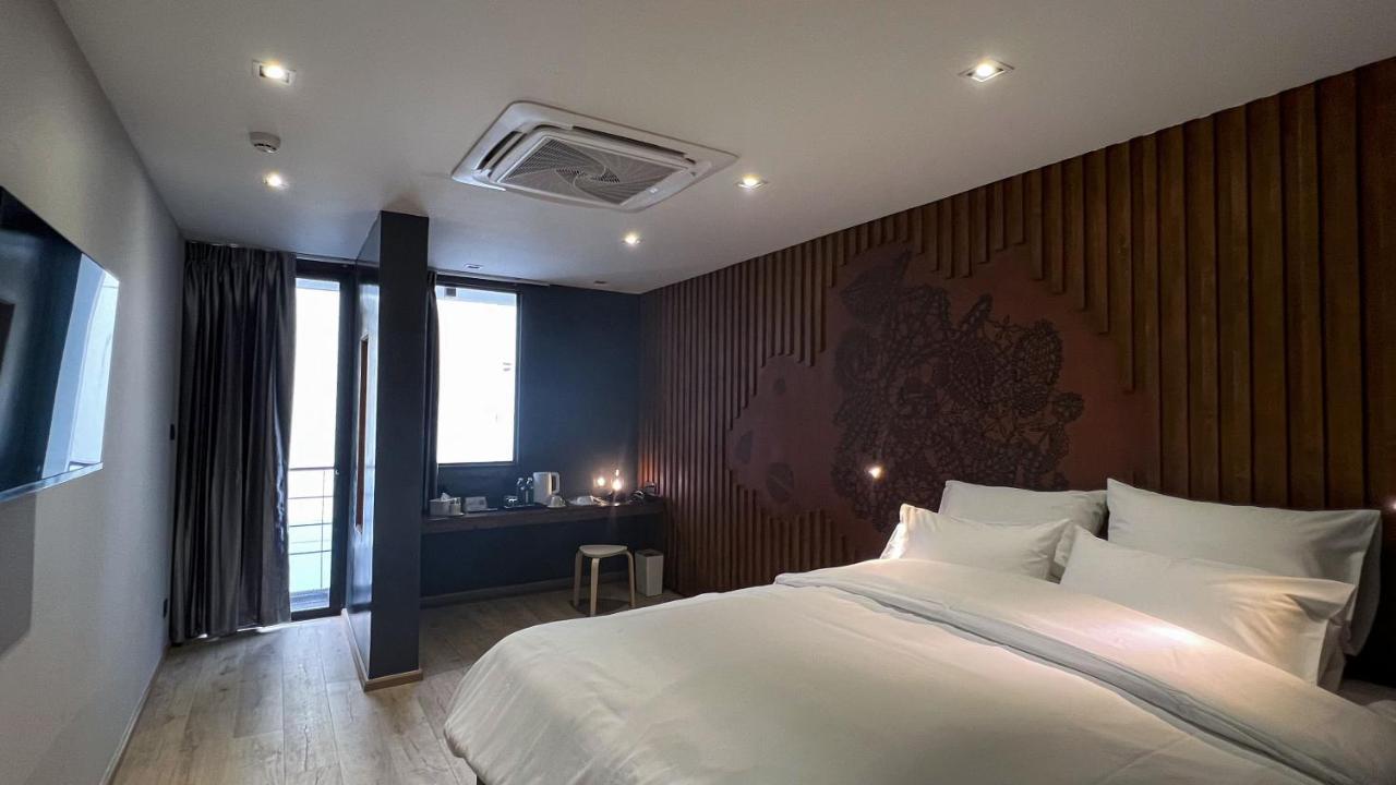 The Nhorm Hotel Ratchada Bangkok Ngoại thất bức ảnh